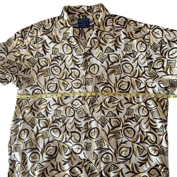Pendleton short sleeve 100 percent silk button front men's shirt size XL - Picture 2 of 5